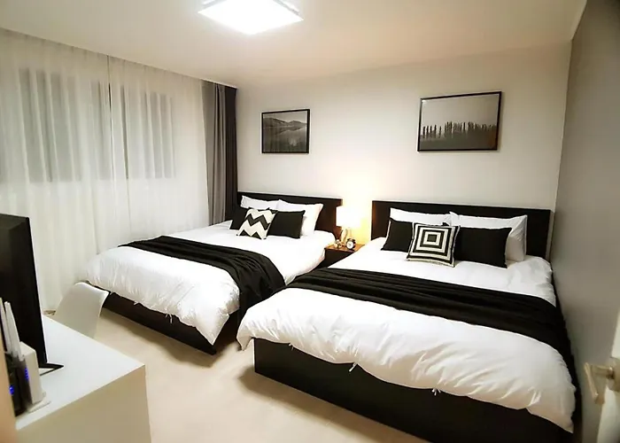 House Apartment *